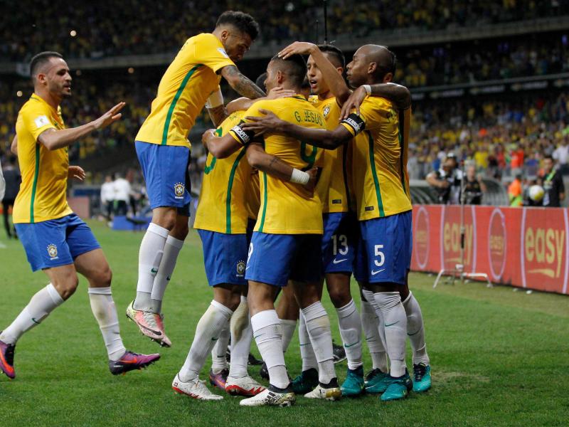 Brasilien fertigt Argentinien 3:0 ab