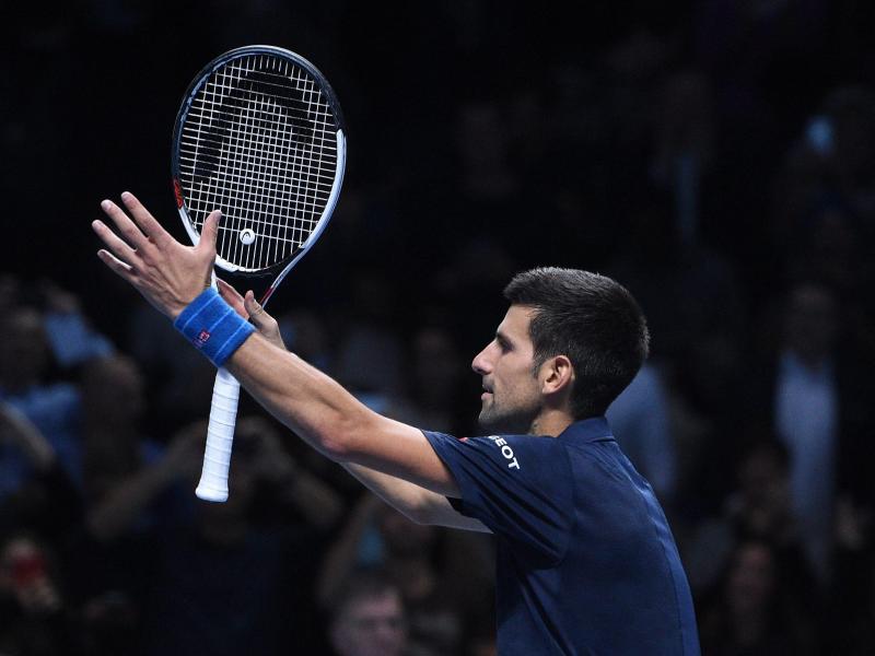 Starker Djokovic als Erster in London im Halbfinale