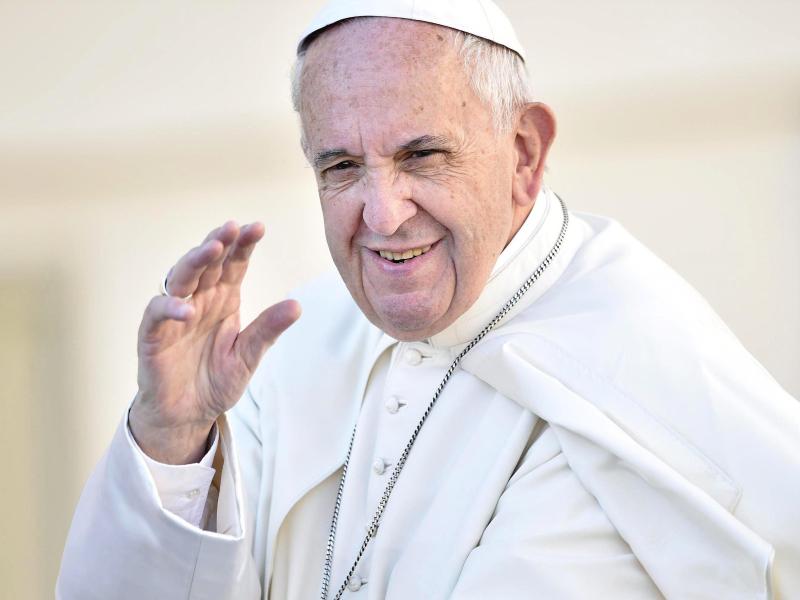 Papst brandmarkt Leugner des Klimawandels als „dumm“ und „stur“