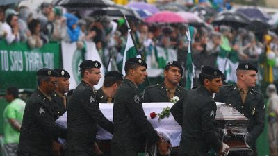 Brasilianische Stadt Chapecó nimmt Abschied von verunglückter Fußballmannschaft