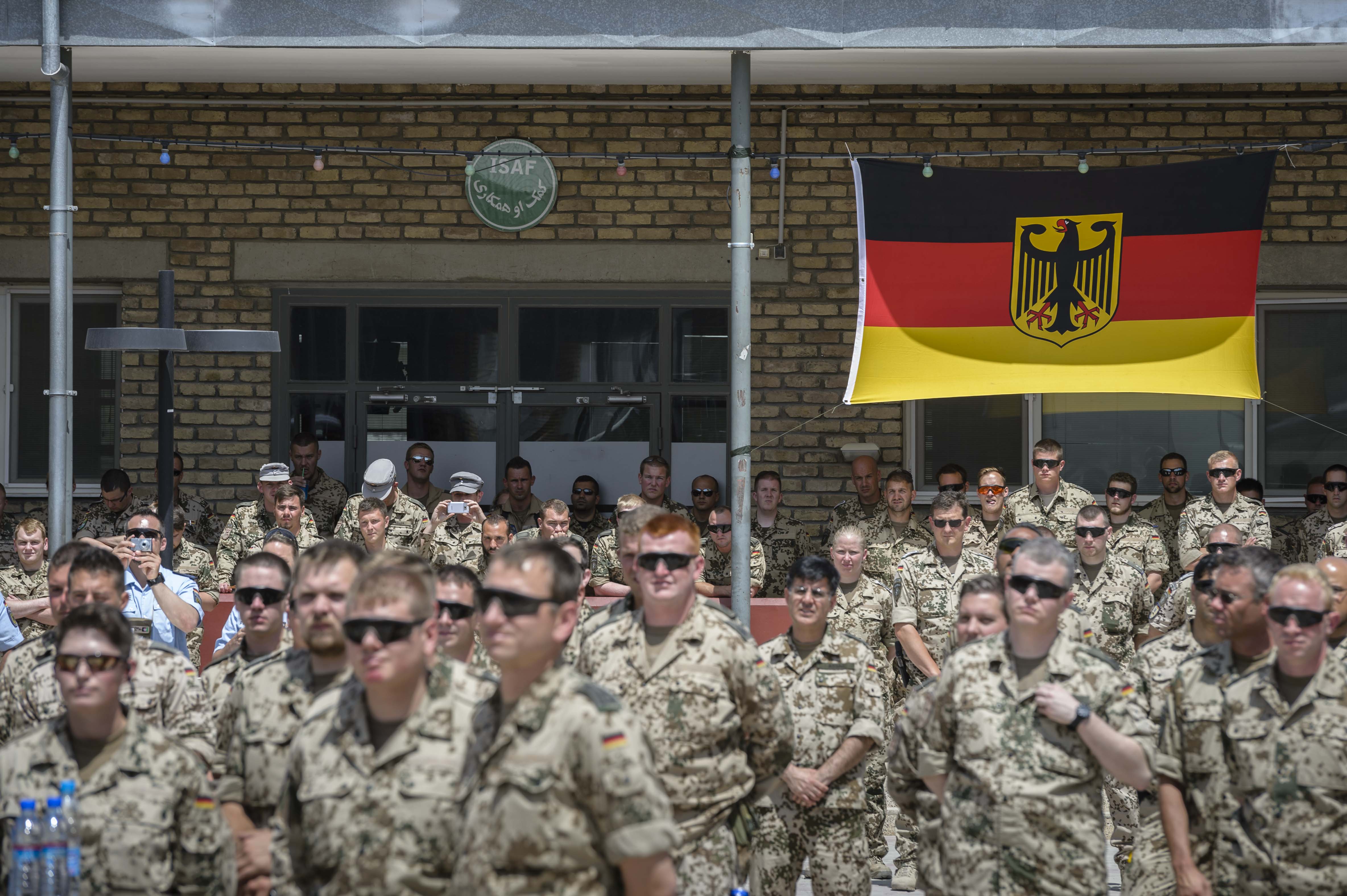 Politik würdigt Einsatz der Bundeswehr in Afghanistan