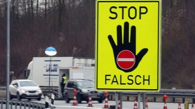 Rund-um-die-Uhr-Kontrollen an Autobahn-Grenzübergängen