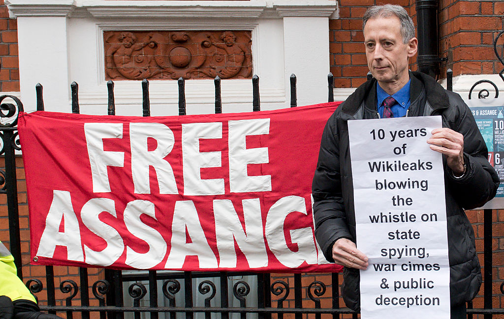 Vergewaltigungsvorwürfe „politisch motiviert“: Assange veröffentlicht Antworten aus seinem Verhör in Ecuadors Botschaft