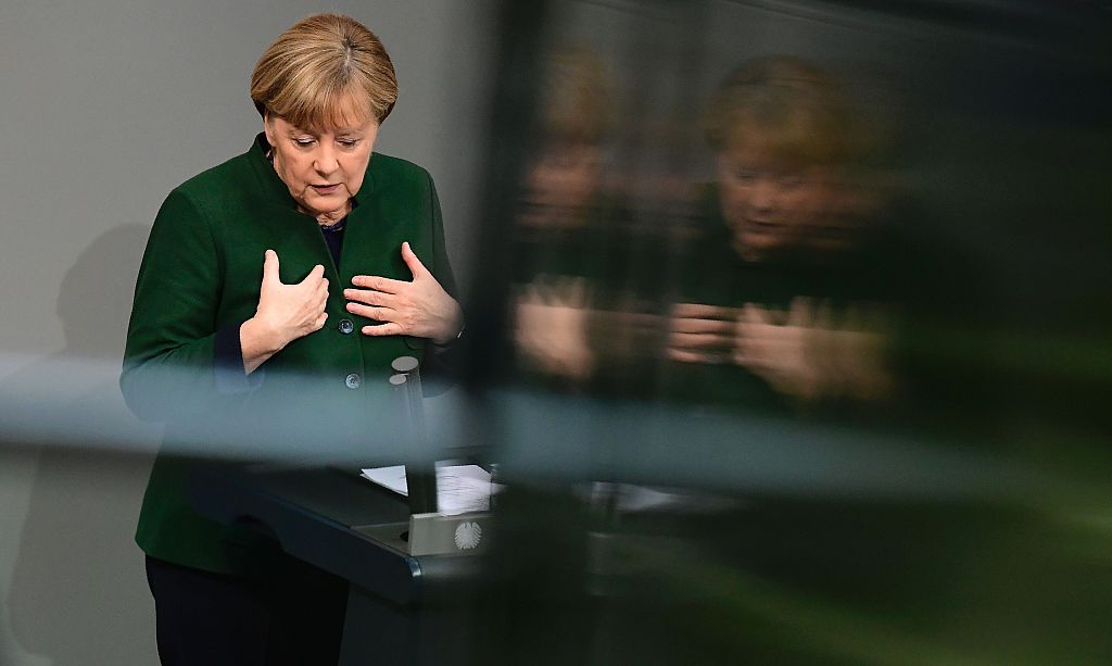 Merkel hält an ihrer Flüchtlingspolitik fest: „Diese Aufgabe müssen wir lösen, wir sind ein Rechtsstaat“