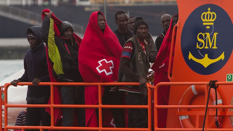CDU-Vize: Asylbewerber, die Identität verschleiern, konsequent ausweisen