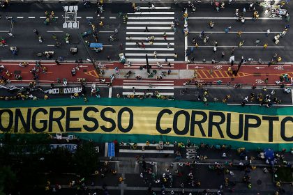 Brasiliens Senat widersetzt sich der Amtsenthebung seines Präsidenten Calheiros