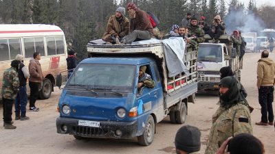 Rund 3000 Menschen bei neuer Evakuierungsaktion aus Ost-Aleppo gebracht