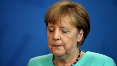 Doppelpass-Streit: Otte stellt sich gegen Merkel