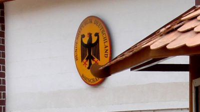 Regierung überprüft Sicherheitsstandards der Auslandsvertretungen