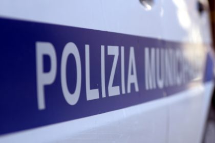 Italien: Afrikanische Einwanderer prügeln Polizisten krankenhausreif