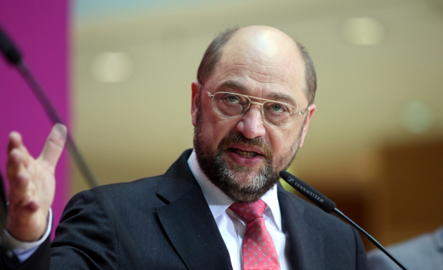 Schulz fordert Respekt vor Trump