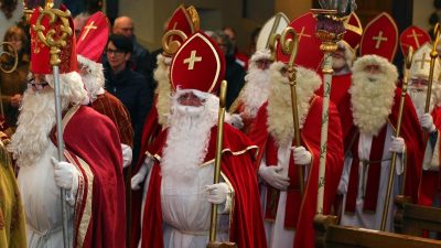 Nikoläuse treffen sich im Allgäu