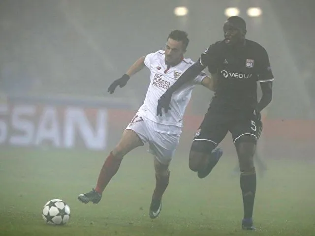 Der FC Sevilla und Olympique Lyon haben sich Unentschieden getrennt. Foto: Guillaume Horcajuelo/dpa