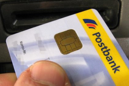 Fusion von Deutscher Bank und Postbank spart jede fünfte Stelle
