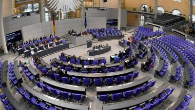 Bundestag gedenkt der Opfer des Berliner Anschlags