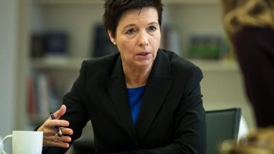 BAMF-Chefin Jutta Cordt: Altfälle bis Ende des Frühjahrs „weitestgehend“ abbauen