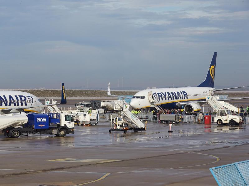 Berlins Bürgermeister lehnt Ryanair als Käufer für Air Berlin ab