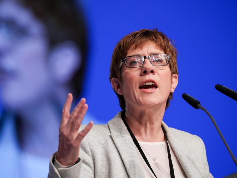 Saarländische Ministerpräsidentin Kramp-Karrenbauer: „Die Menschen wollen keine rot-roten Experimente“