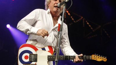 „Rockin’ All Over The World“ – Gitarrist und Sänger Rick Parfitt gestorben