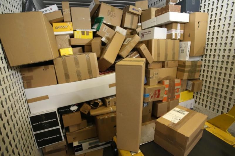 6.100 Anträge auf Schlichtung im Postbereich: Verschwundene oder beschädigte Pakete