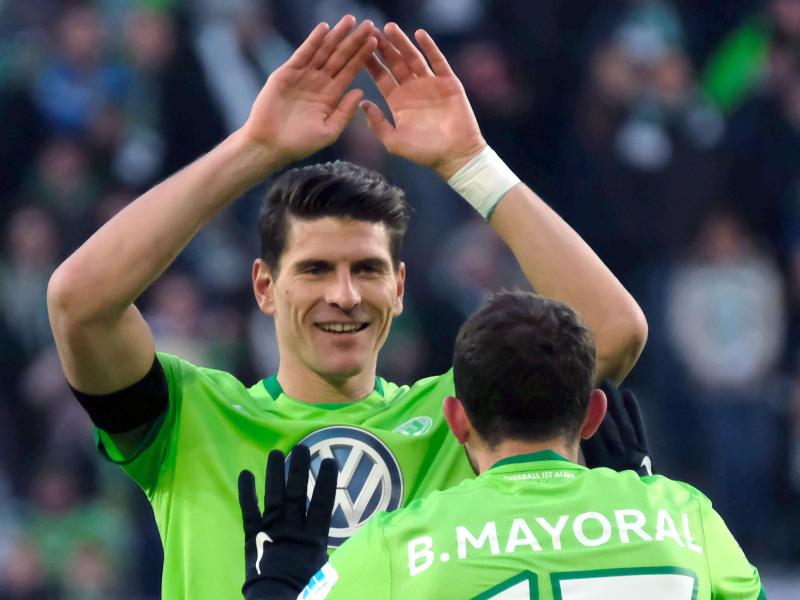 Wolfsburgs Gomez hält sich Sommer-Wechsel offen