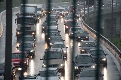 Studie: Wohnen an großen Straßen erhöht Demenzrisiko