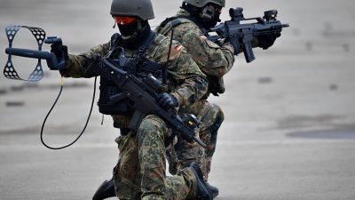 Für den Fall von „extremem Terroranschlag“ in Deutschland: Von der Leyen verteidigt Bundeswehreinsatz im Inland