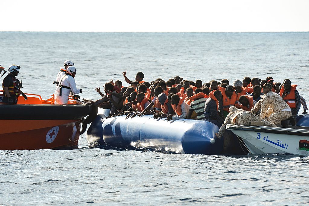 EU-Grenzbehörde Frontex: Abschiebeeinheit für abgelehnte Migranten nimmt Arbeit auf