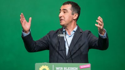 Grüne vor „Zerreißprobe“: Partei streitet über Sicherheit und Flüchtlingspolitik