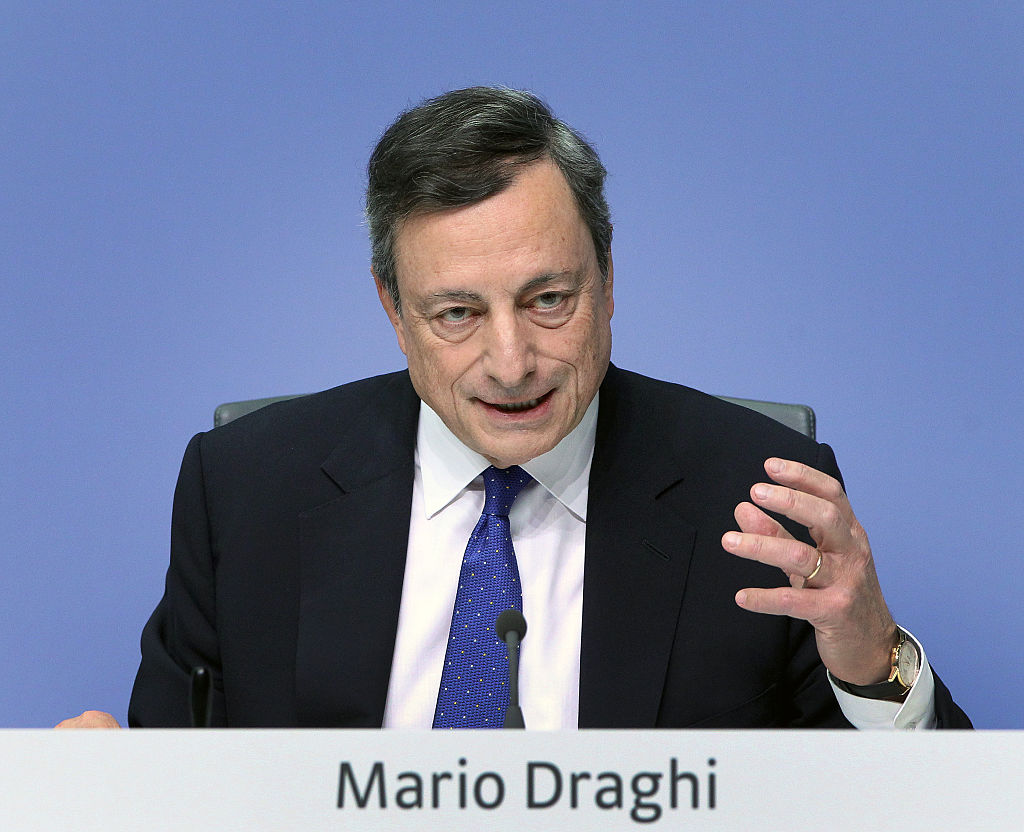 Druck auf Mario Draghi wächst: Ökonomen fordern EZB zu Ausstieg aus lockerer Geldpolitik auf