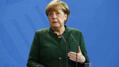 Merkel sieht Zeitenwende kommen – „Jeder ist gefordert“