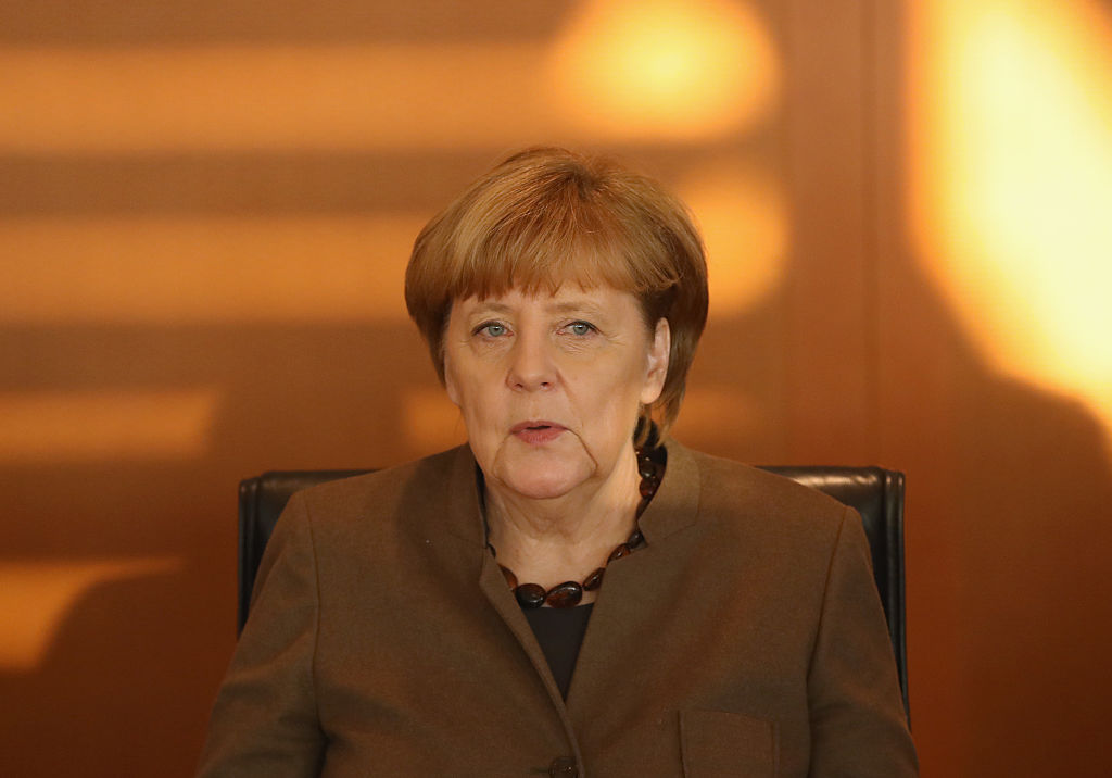 Gegen den Willen der CDU: Merkel-dominierte Regierung plant keine Rückkehr zur Optionspflicht beim Doppel-Pass