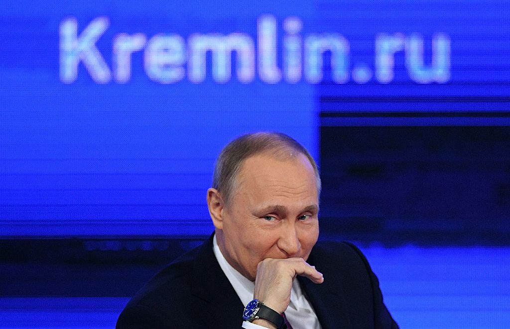 „Komplett lächerlich“: Putin weist Berichte über Ausspionieren von Trump bei Moskau-Besuch 2013 zurück