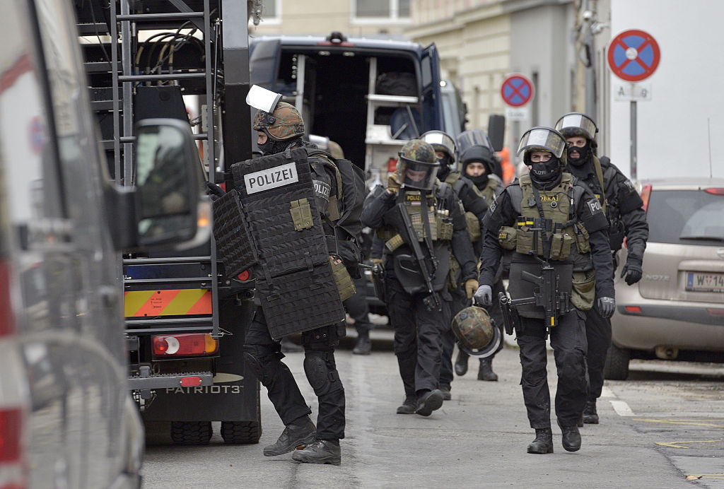 Terrorverdächtiger aus Wien will Testbombe in Deutschland gebaut haben