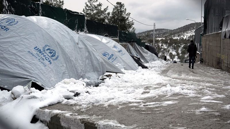 DRK will feste Unterkünfte für Flüchtlinge in Griechenland – Winterkälte „verschärft die humanitäre Lage“