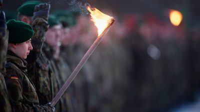 Von der Leyen fordert „Kultur der Offenheit“ – Bundeswehr-Skandal in Elitekaserne Ausdruck von Führungsversagen