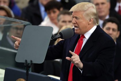 Trumps Antritts-Rede im Wortlaut: “Was wirklich zählt ist, dass die Regierung vom Volk kontrolliert wird” – “Nun kommt die Stunde des Handelns”