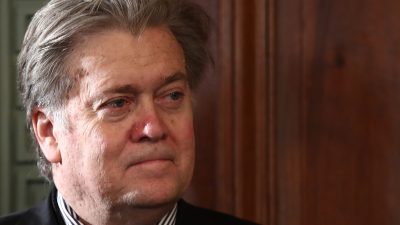 Bannon schwört Trump-Anhänger auf „Kampf“ um nationalkonservative Werte ein