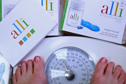 Schlankmacher helfen beim Abspecken meist wenig, können Verbraucher schwer schädigen