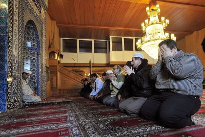 Türkische Spione in Deutschland: Islamverband Ditib bestätigt Anhänger der Gülen-Bewegung zu bespitzeln