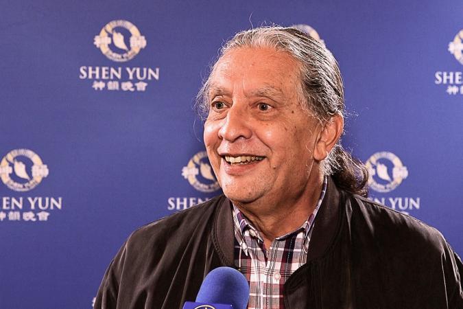 Erfahrener Geiger lobt Shen Yun: „Ich finde gar kein Ende“