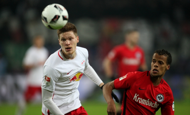 1. Bundesliga: Leipzig gewinnt in Überzahl gegen Frankfurt