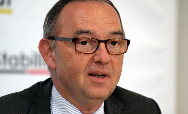 Walter-Borjans kritisiert Schäubles Steuerpläne als „Mogelpackung“