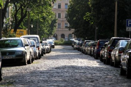 Bitkom: Parkplatzmangel größter Stressfaktor für Stadtbewohner