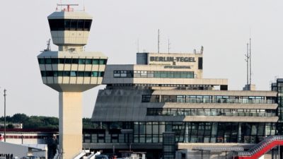 Flugsicherung: Drohnen geraten häufiger in die Nähe von Flugzeugen