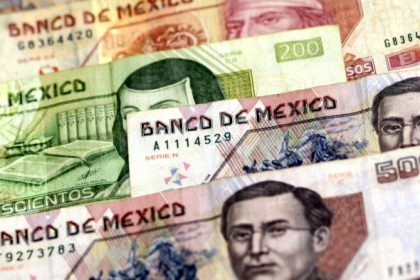 Mexikos Notenbankchef hält Peso-Verfall für ungerechtfertigt