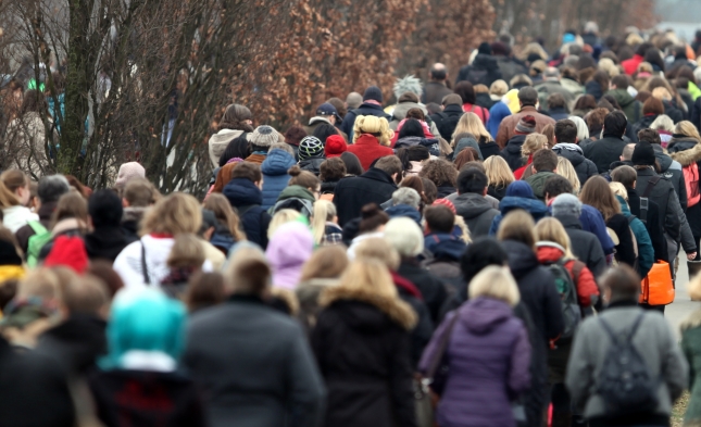 Schätzung: Einwohnerzahl Deutschlands auf 82,8 Millionen gestiegen