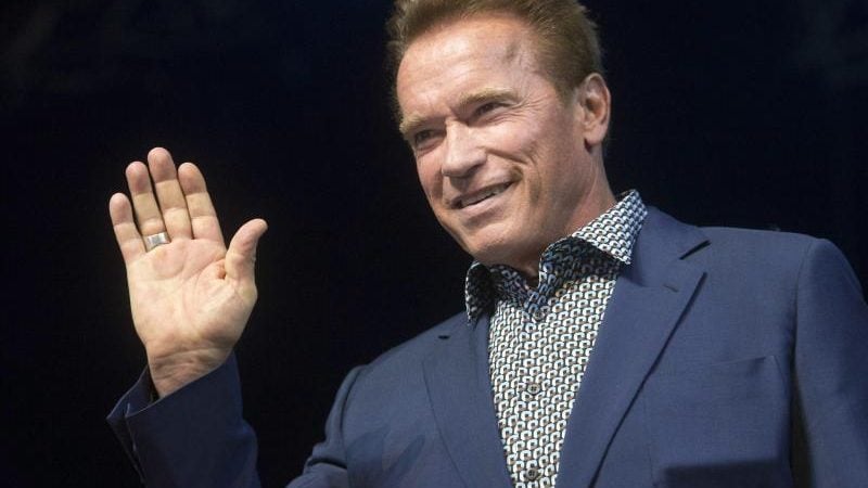Arnold Schwarzenegger in Donald Trumps Fußstapfen