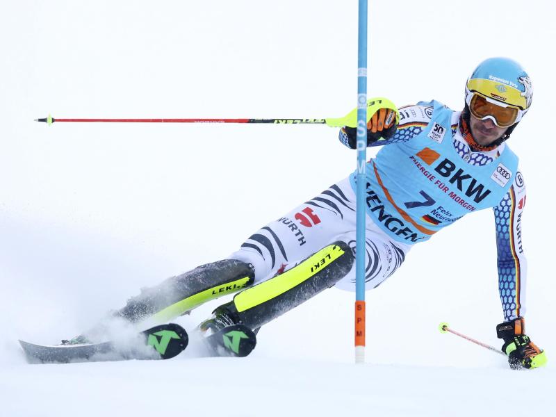 Neureuther im Wengen-Slalom vor Finale nicht in Top 10