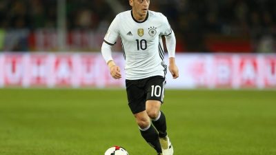 Özil wieder Nationalspieler des Jahres